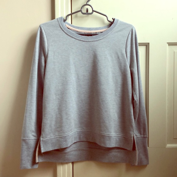 Kyodan Tops - Grey high low split hem athleisure sweatshirt